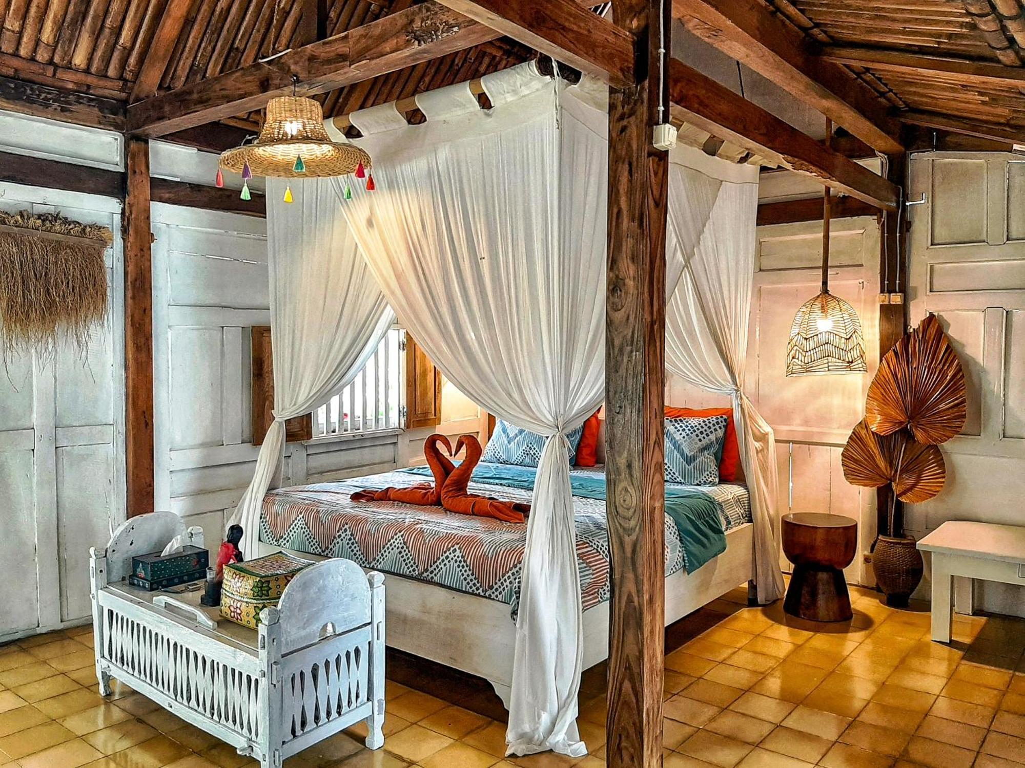 Janur Bungalow Магеланг Экстерьер фото